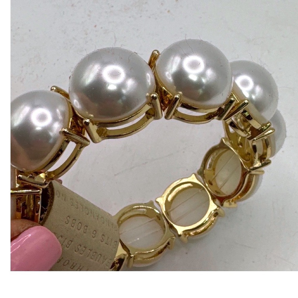 Anthropologie Gold Tone Oversized‎ Faux Pearl Stretch Statement Bracelet NWT